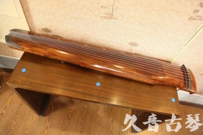 清远市●久音古琴  ●今日推荐20230527  [断纹仲尼式]