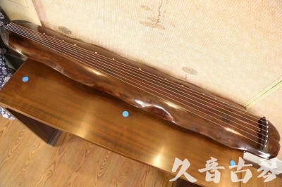 清远市●久音古琴  ●今日推荐  20231122【收藏级断纹蕉叶】