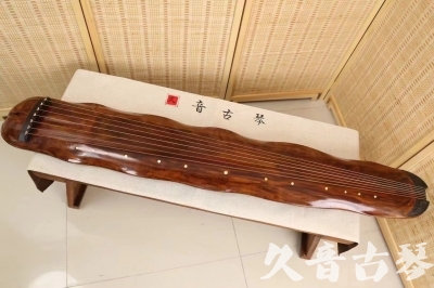 清远市●久音古琴  ●今日推荐20240831  【断纹蕉叶】